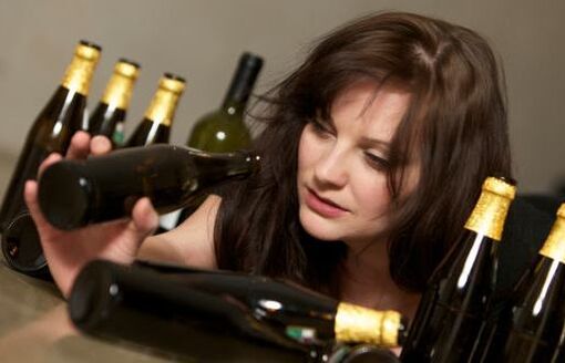 In stage 2 of alcoholism, a woman drinks every day